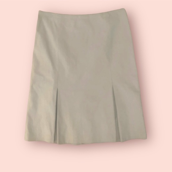 Prada Women’s Skirt Made in Italy Size 46 US 12 Lined EUC - Picture 3 of 16